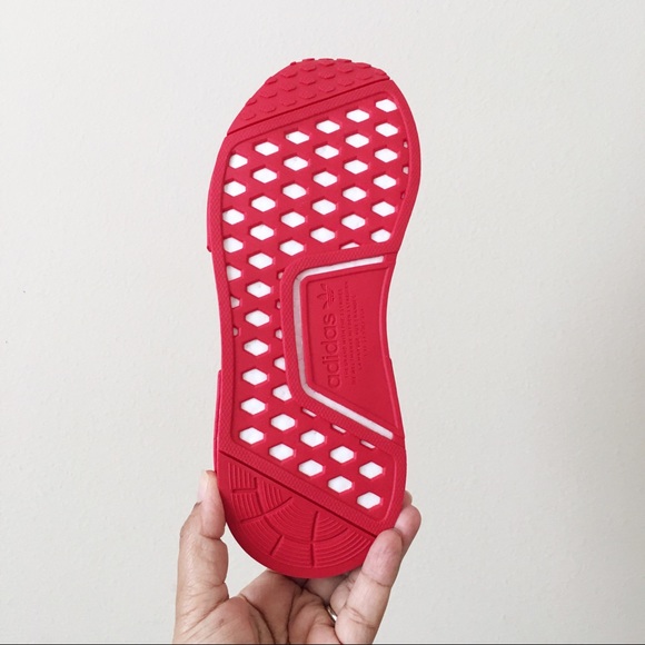 Adidas NMD R1 Triple Red - Picture 7 of 8